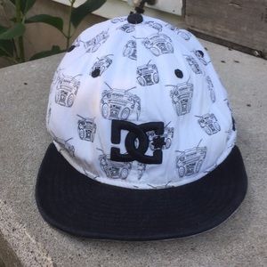 DC Remix seris Travis Barker Hat